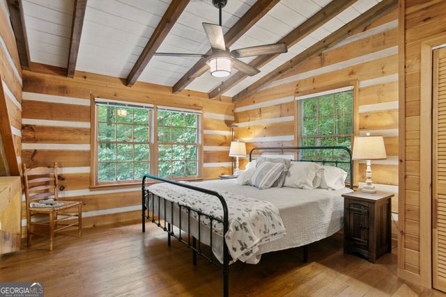 322 Honeysuckle Way, Blue Ridge, GA 30513
