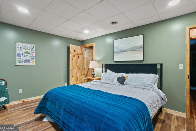 322 Honeysuckle Way, Blue Ridge, GA 30513
