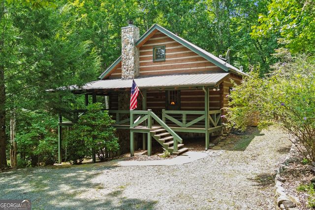 322 Honeysuckle Way, Blue Ridge, GA 30513