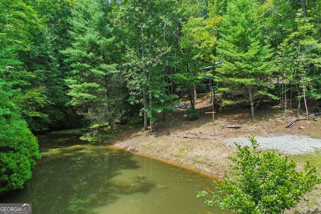 322 Honeysuckle Way, Blue Ridge, GA 30513