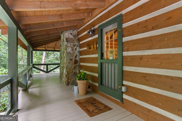 322 Honeysuckle Way, Blue Ridge, GA 30513