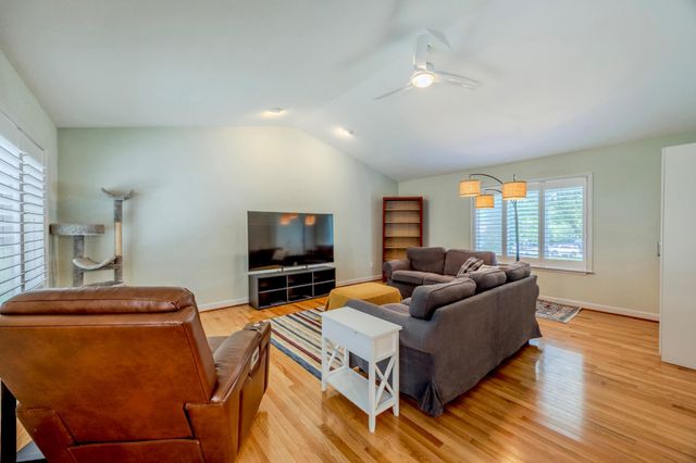 15410 WICKER CT, Woodbridge, VA 22193