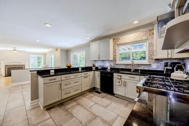 15410 WICKER CT, Woodbridge, VA 22193