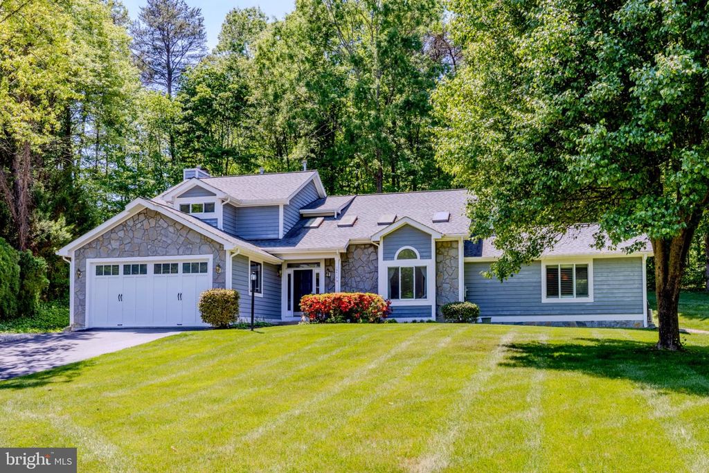15410 WICKER CT, Woodbridge, VA 22193