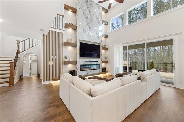 4815 Briscoe Drive, Cumming, GA 30028