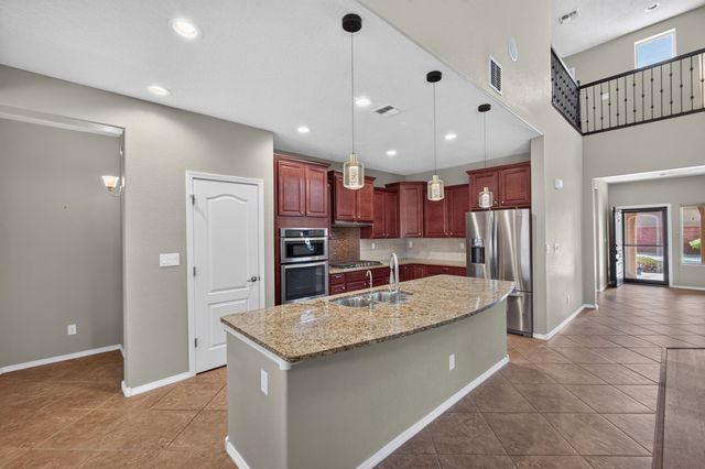 625 Palo Alto Drive NE, Rio Rancho, NM 87124