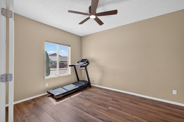 625 Palo Alto Drive NE, Rio Rancho, NM 87124