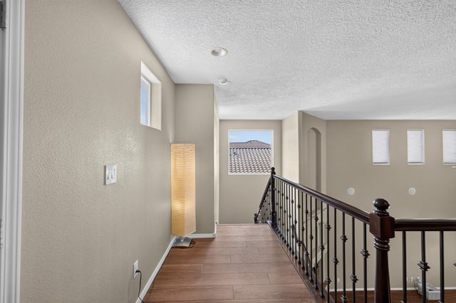 625 Palo Alto Drive NE, Rio Rancho, NM 87124