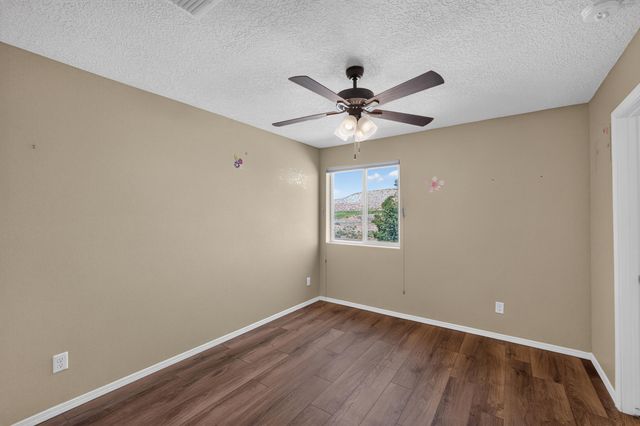 625 Palo Alto Drive NE, Rio Rancho, NM 87124