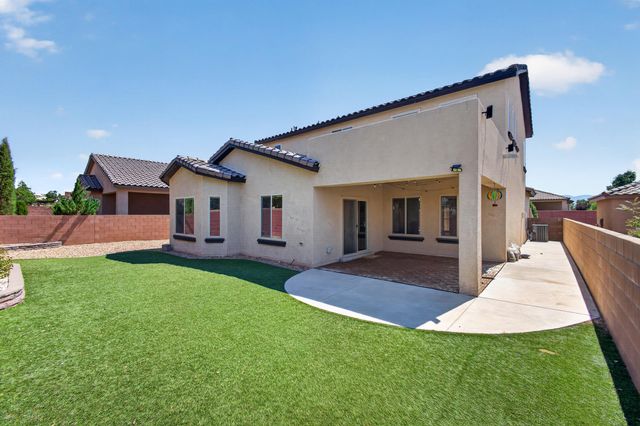625 Palo Alto Drive NE, Rio Rancho, NM 87124