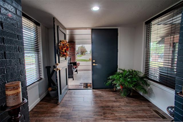 1105 SE Heritage Drive, El Reno, OK 73036