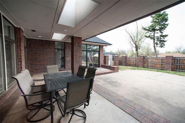 1105 SE Heritage Drive, El Reno, OK 73036