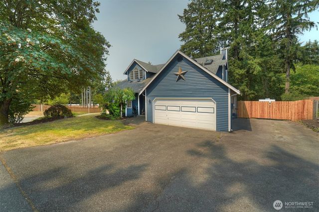 1596 NW Duesenberg Court, Silverdale, WA 98383