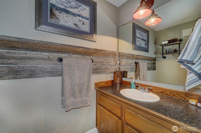 1596 NW Duesenberg Court, Silverdale, WA 98383