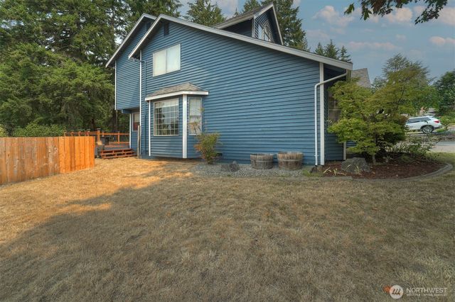 1596 NW Duesenberg Court, Silverdale, WA 98383