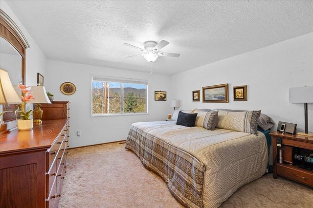 645 S 5th, Jacksonville, OR 97530