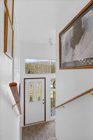 645 S 5th, Jacksonville, OR 97530