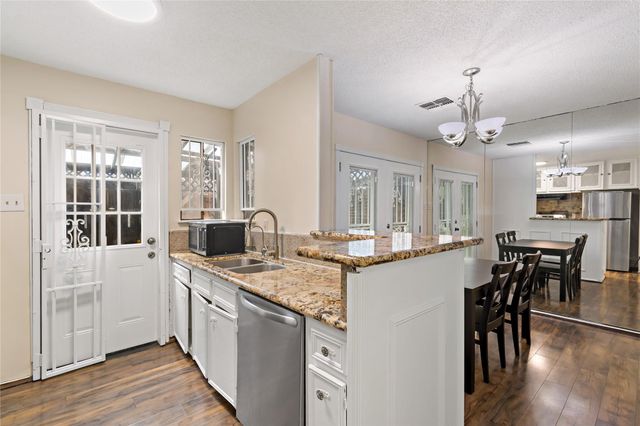 7913 Cook Road, Houston, TX 77072