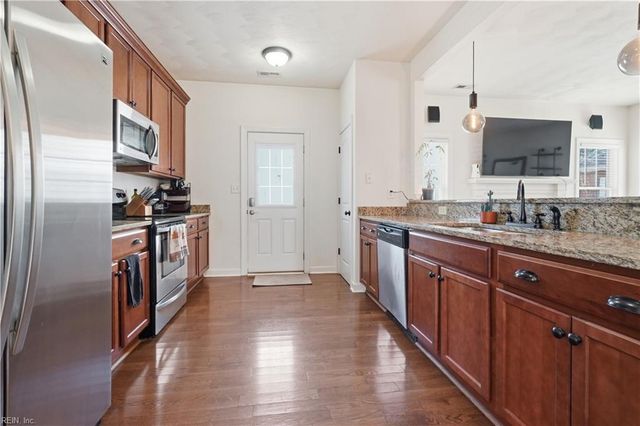 501 Riverside DR, Portsmouth, VA 23707