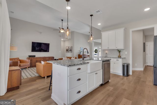 50 Cushing Street, Senoia, GA 30276