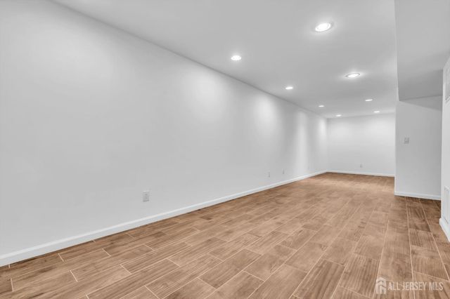 2464 Canterbury Lane, North Brunswick, NJ 08902