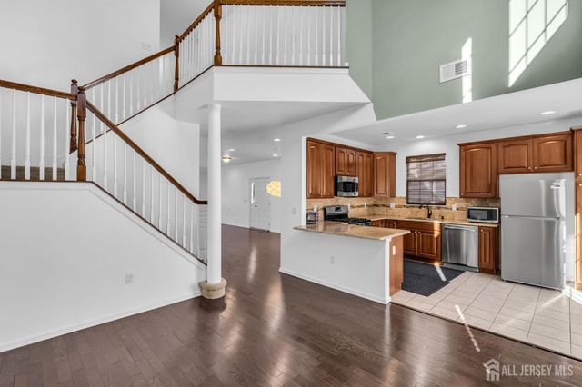 2464 Canterbury Lane, North Brunswick, NJ 08902