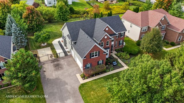 1142 Deerpath Road, Aurora, IL 60506