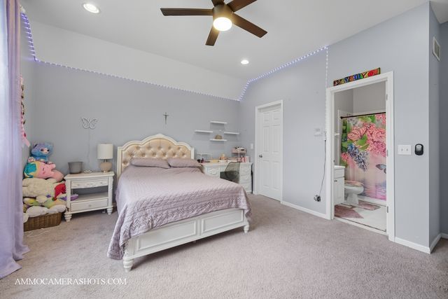 1142 Deerpath Road, Aurora, IL 60506