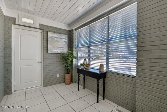 819 MCDUFF Avenue S, Jacksonville, FL 32205