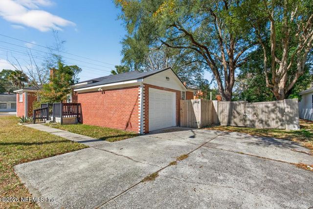 819 MCDUFF Avenue S, Jacksonville, FL 32205