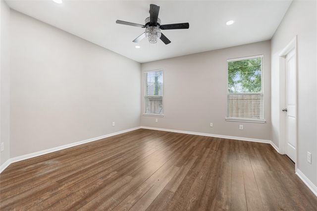 12635 Lakeshore Drive, Montgomery, TX 77356