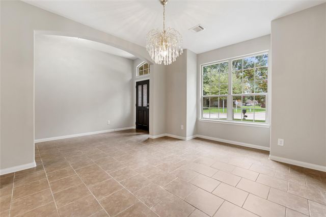 12635 Lakeshore Drive, Montgomery, TX 77356