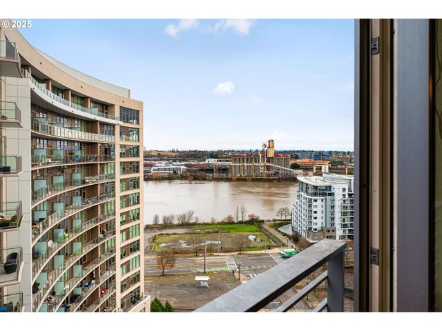 1255 Nw 9TH Ave 1305, Portland, OR 97209