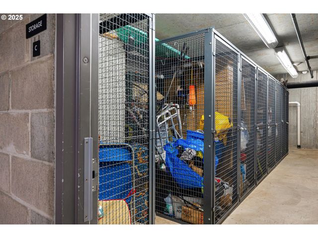 1255 Nw 9TH Ave 1305, Portland, OR 97209