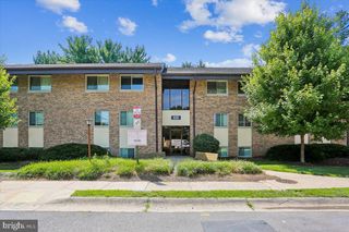 9906 WALKER HOUSE RD #6, Montgomery Village, MD 20886