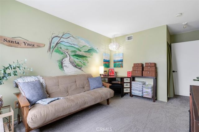 21125 Lassen Street 2, Chatsworth, CA 91311