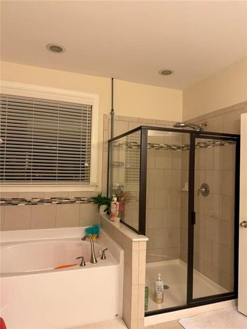 4502 Thach Avenue, Sugar Hill, GA 30518