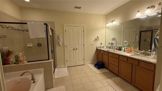 4502 Thach Avenue, Sugar Hill, GA 30518