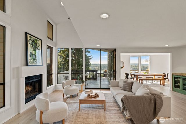 11324 83rd Place NE, Kirkland, WA 98034