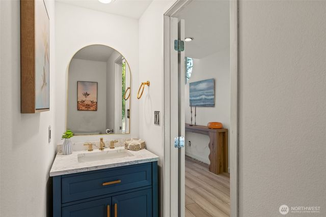 11324 83rd Place NE, Kirkland, WA 98034