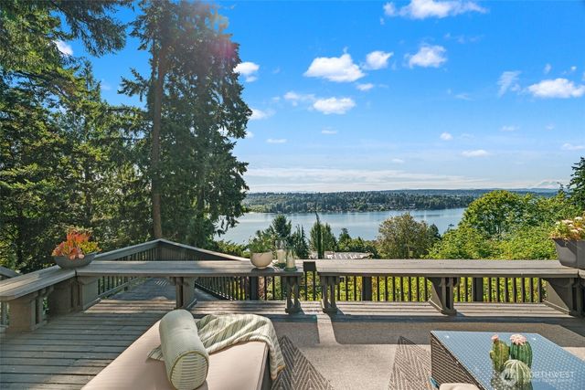 11324 83rd Place NE, Kirkland, WA 98034
