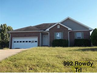 992 Rowdy Trl, Clarksville, TN 37042