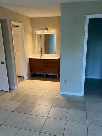 1401 Village Boulevard 1624, West Palm Beach, FL 33409