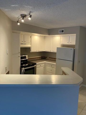 1401 Village Boulevard 1624, West Palm Beach, FL 33409