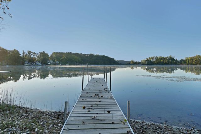 487 Blue Water Drive, Holly, MI 48442