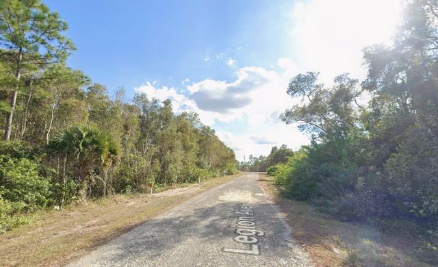1013 LEGION Avenue, Lehigh Acres, FL 33936