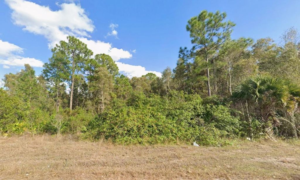 1013 LEGION Avenue, Lehigh Acres, FL 33936