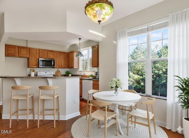 232 Eyam Hall Lane, Apex, NC 27502