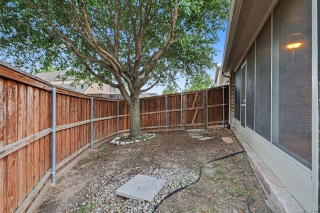 15943 River Glen Drive, Frisco, TX 75035