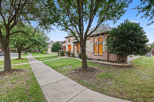 15943 River Glen Drive, Frisco, TX 75035